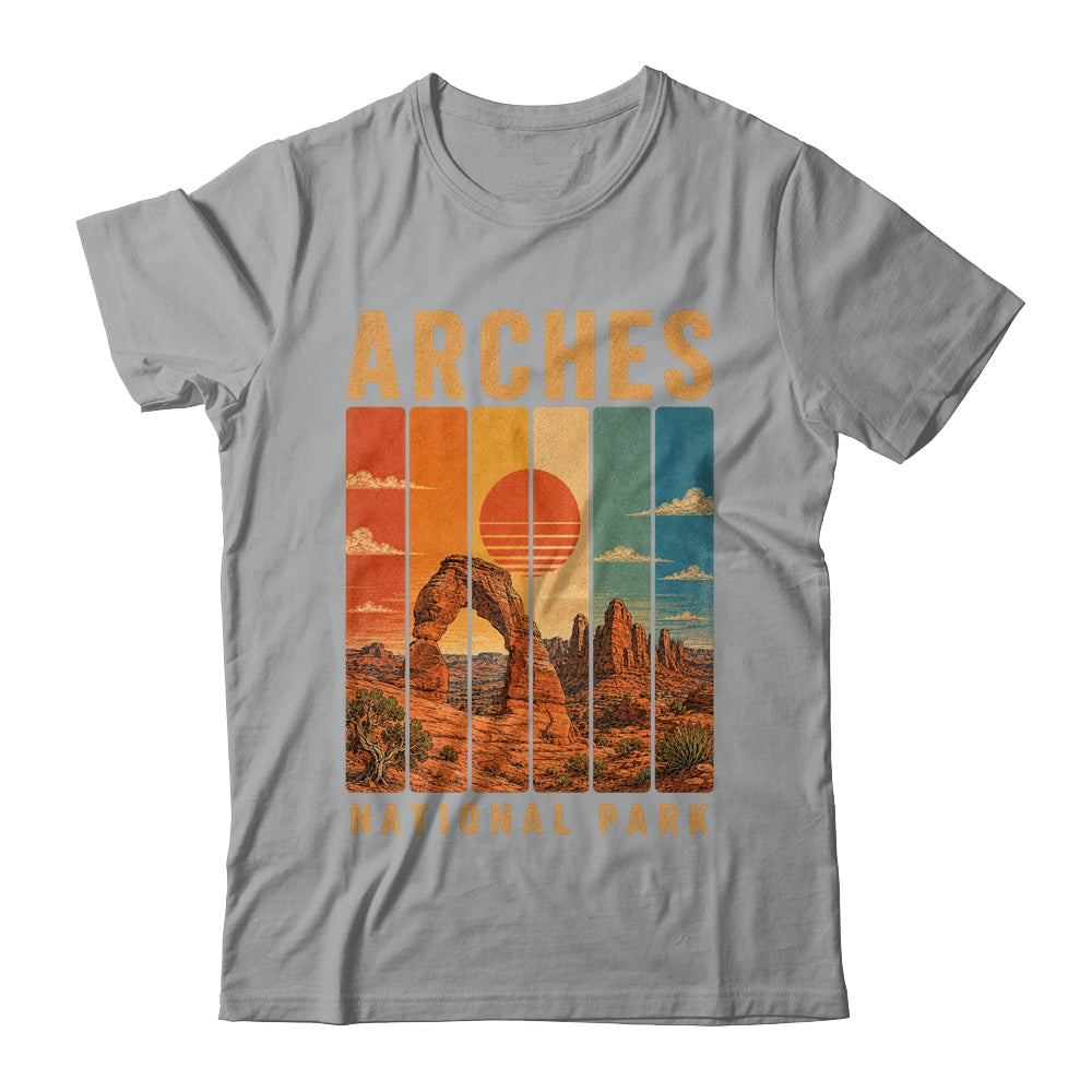 Arches National Park Utah Usa Outdoor Vintage Hiking Shirt & Tank Top | teecentury