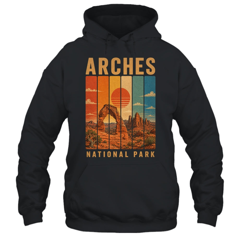 Arches National Park Utah Usa Outdoor Vintage Hiking Shirt & Tank Top | teecentury