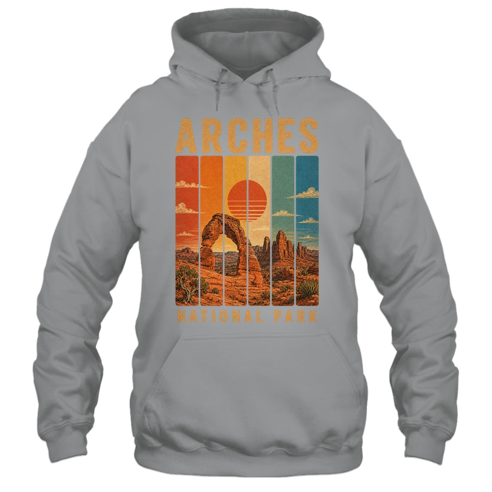 Arches National Park Utah Usa Outdoor Vintage Hiking Shirt & Tank Top | teecentury