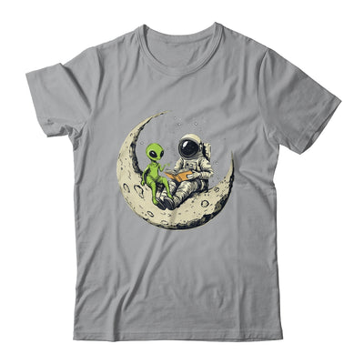 Astronaut Reading Book To Alien Moon Space Women Kids Men Shirt & Hoodie | teecentury