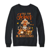 Autumn Gnome Cross Fall For Jesus He Never Leaves Christian Shirt & Sweatshirt | teecentury