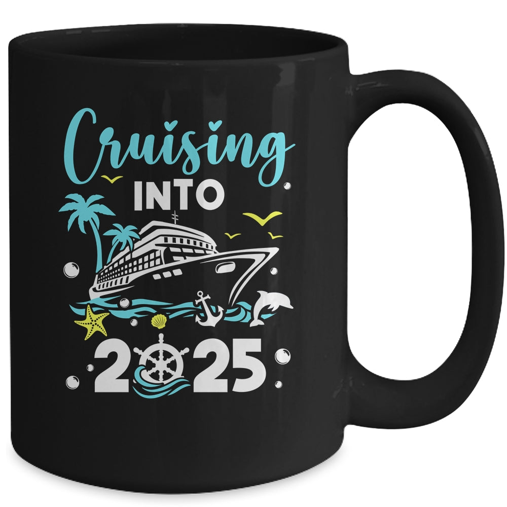 Cruising Into 2025 New Years Cruise New Year's Eve Party Mug | teecentury