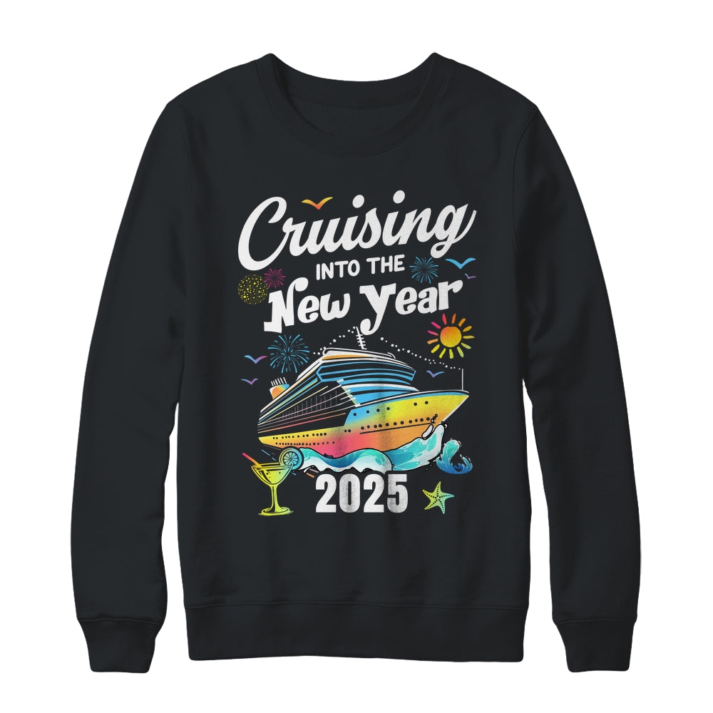 Cruising Into The New Year 2025 Family Vacation Holiday Shirt & Sweatshirt | teecentury