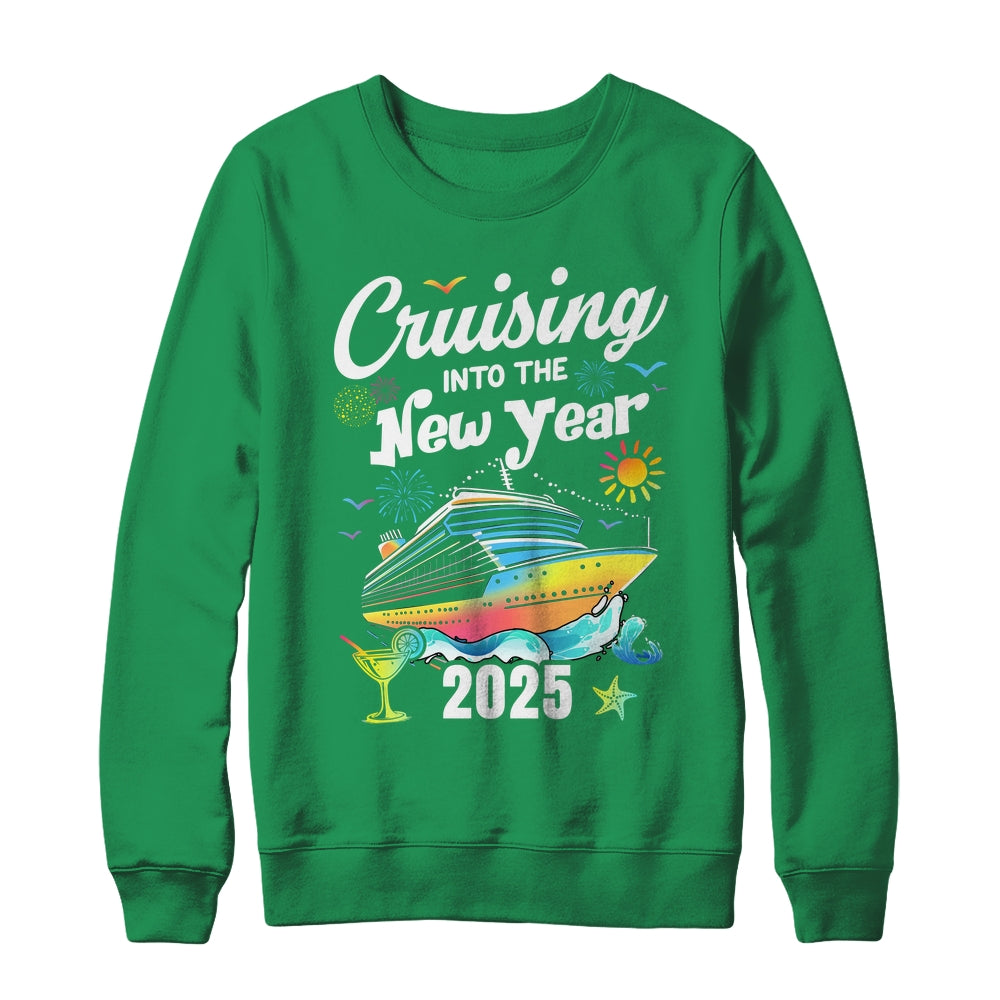 Cruising Into The New Year 2025 Family Vacation Holiday Shirt & Sweatshirt | teecentury