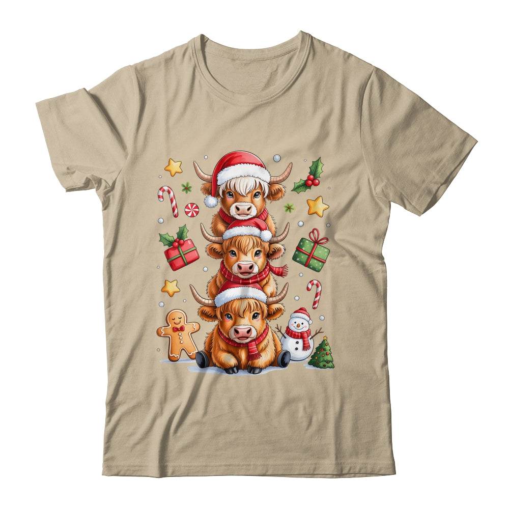 Cute Highland Cow Christmas Tree Fluffy Cow Santa Hat Shirt & Sweatshirt | teecentury