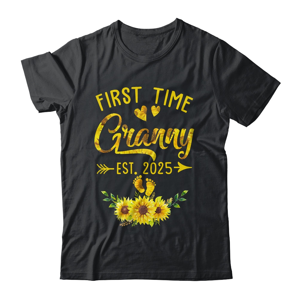 First Time Granny Est 2025 Sunflower Promoted To Granny Shirt & Tank Top | teecentury