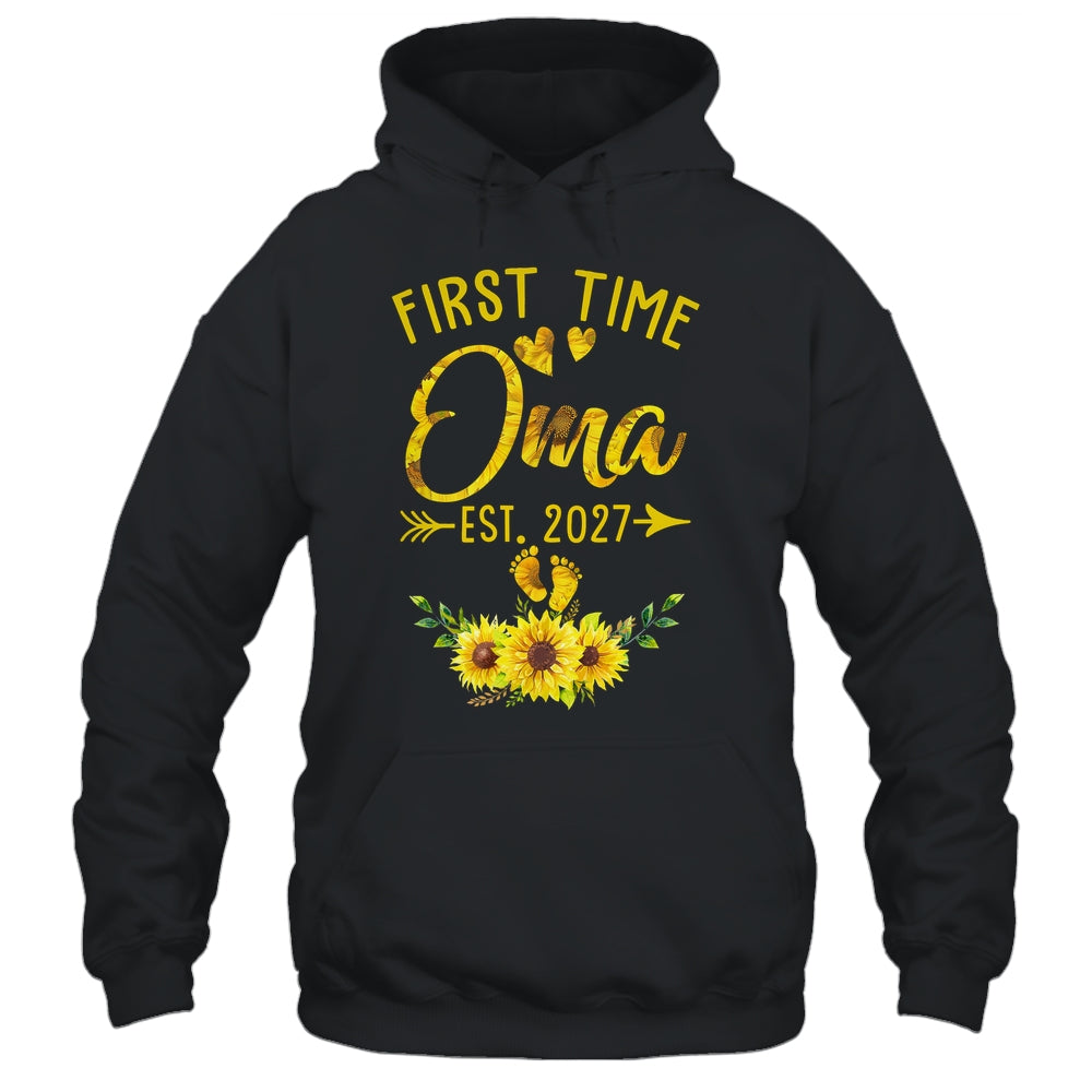 First Time Oma Est 2027 Sunflower Promoted To Oma Shirt & Tank Top | teecentury