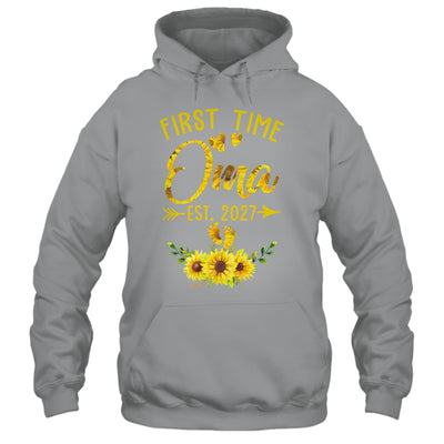First Time Oma Est 2027 Sunflower Promoted To Oma Shirt & Tank Top | teecentury