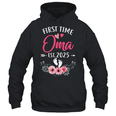 First Time Oma Promoted To Oma Est 2025 Mothers Day Shirt & Hoodie | teecentury