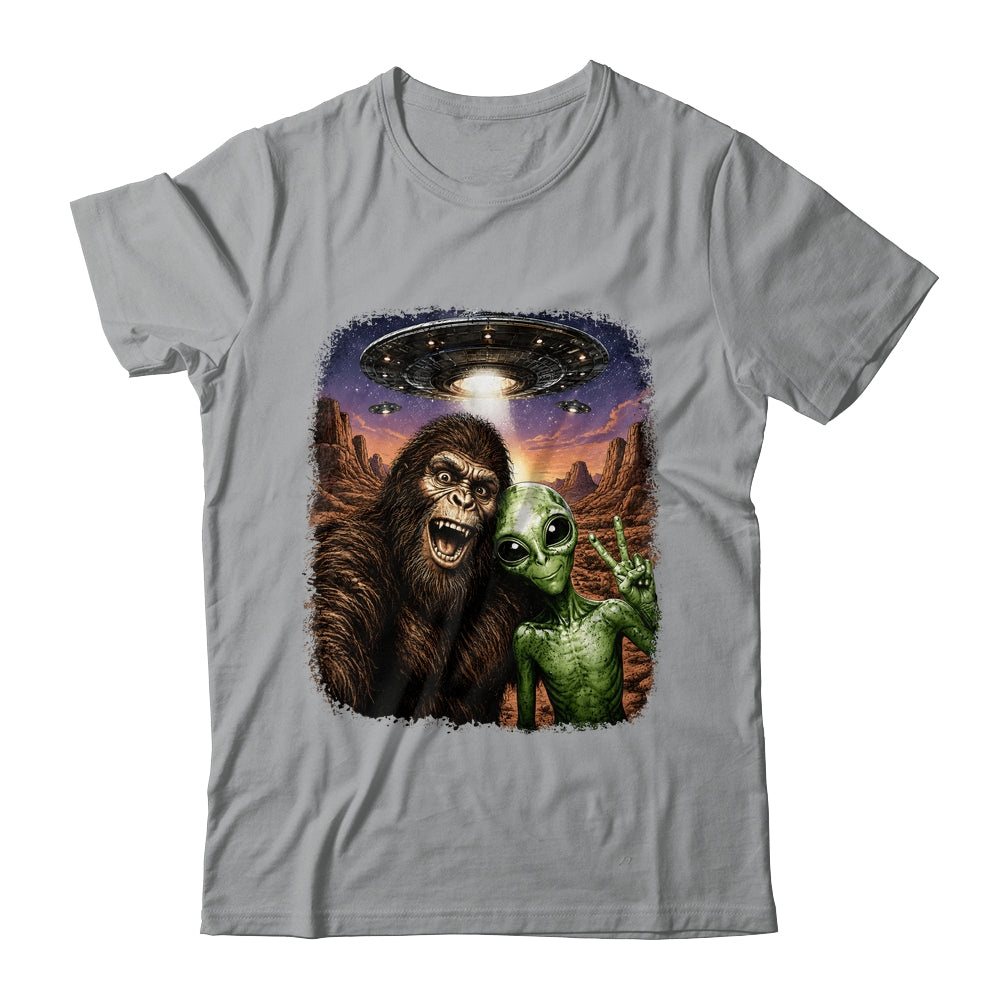 Funny Bigfoot Alien Sasquatch Selfie Rock On Peace Sign Ufo Shirt & Hoodie | teecentury