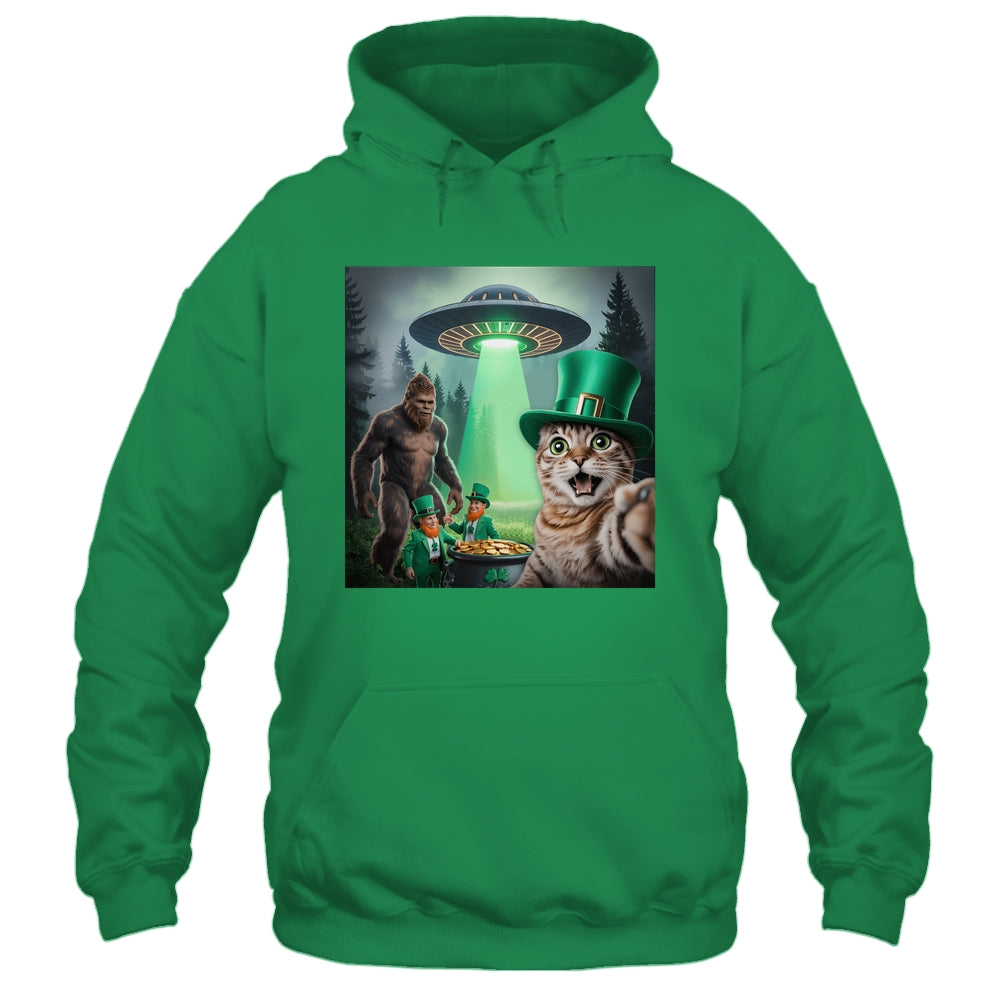Funny St Patricks Day Cat Selfie With Leprechaun Bigfoot UFO Shirt & Hoodie | teecentury
