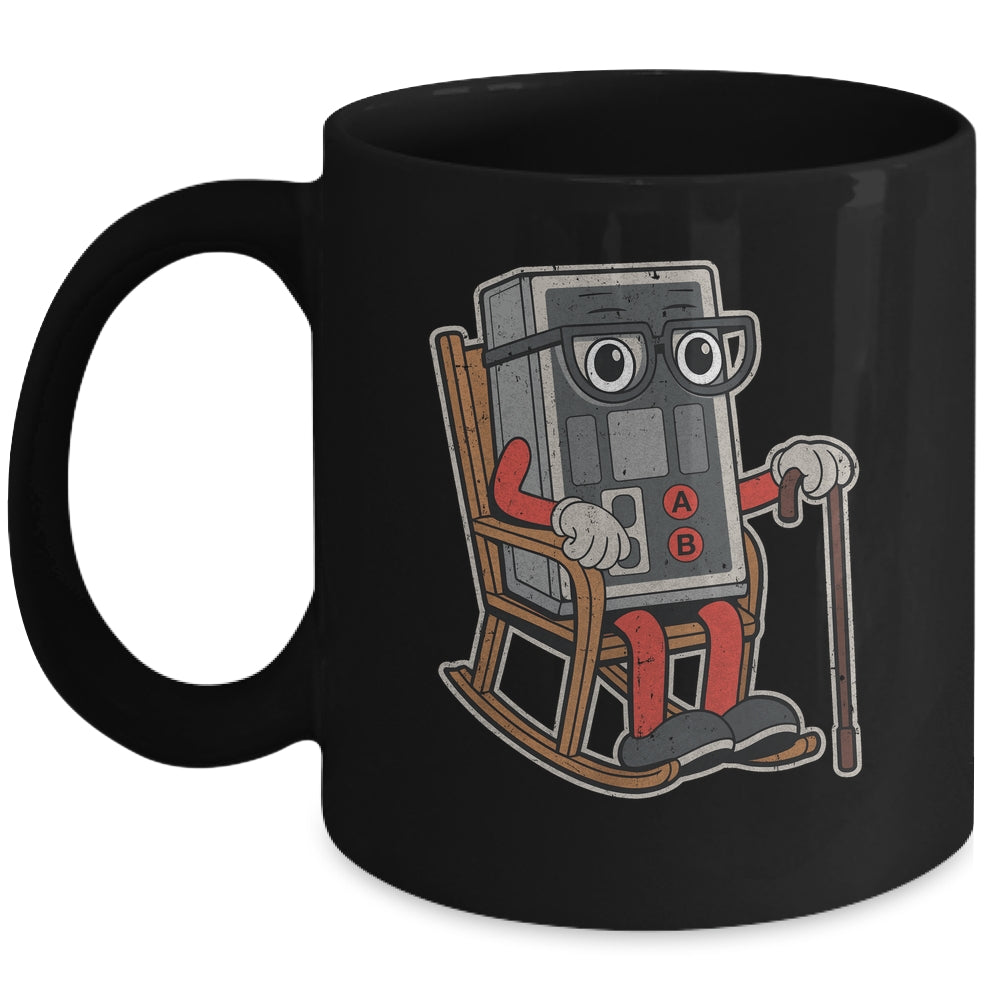 Funny Vintage Old Gamer Retro 80s 90s Video Game Old Gamer Mug | teecentury