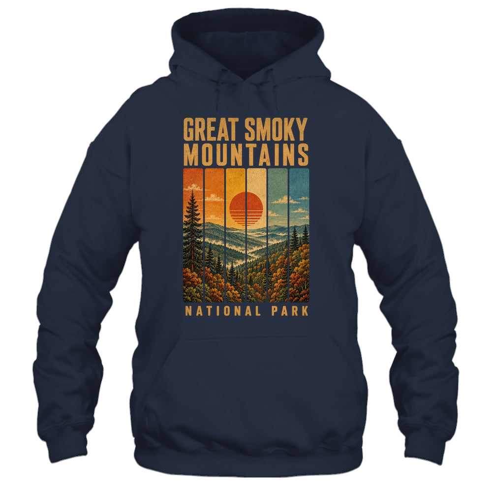 Great Smoky Mountains National Park Tennessee Usa Outdoor Vintage Hiking Shirt & Tank Top | teecentury
