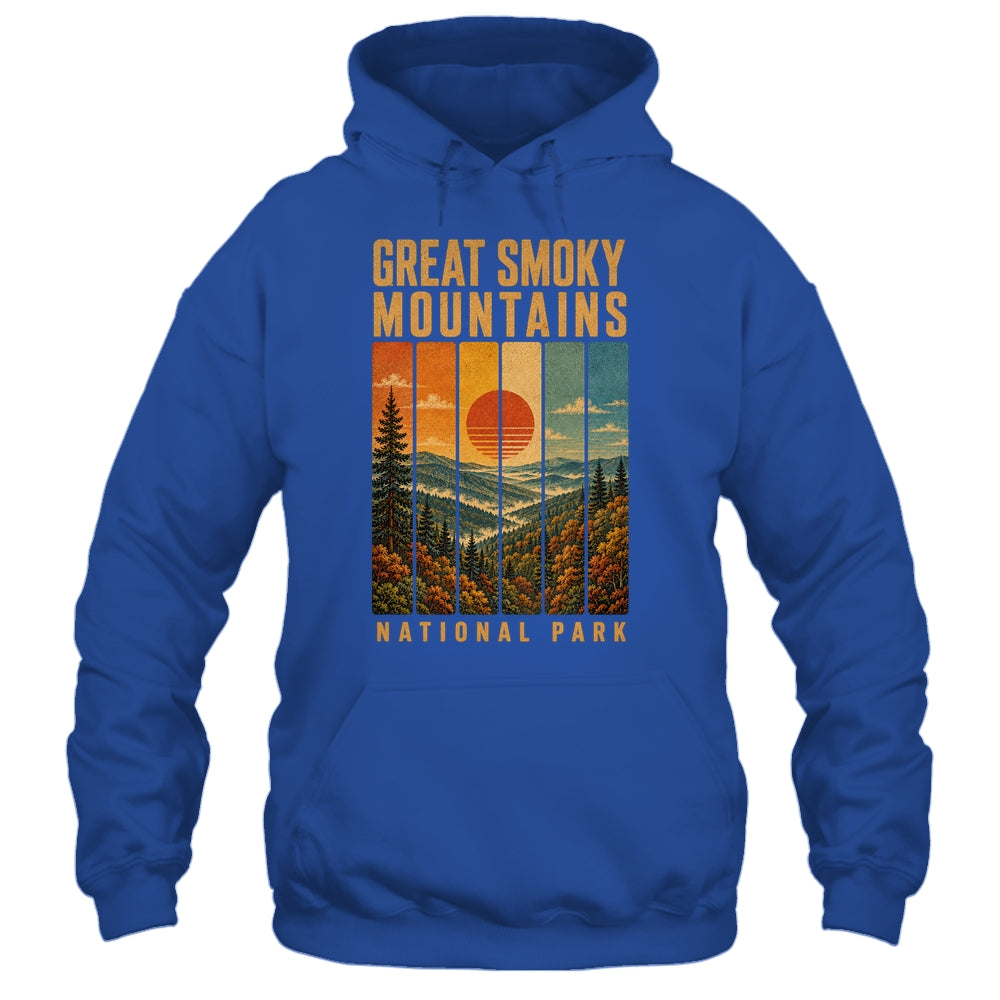 Great Smoky Mountains National Park Tennessee Usa Outdoor Vintage Hiking Shirt & Tank Top | teecentury