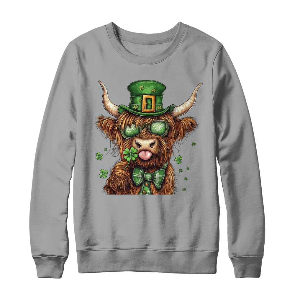 Highland Cow St. Patrick's Day Retro Coquette St Patty's Day Shirt & Sweatshirt | teecentury