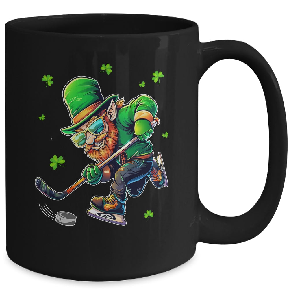 Leprechaun Playing Hockey St Patricks Day Sport Mens Boys Mug | teecentury