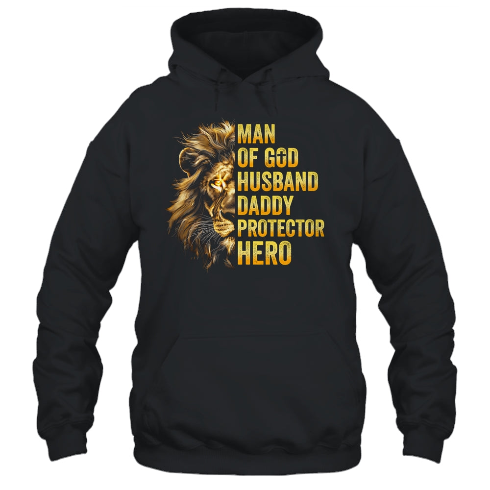 Lion Man Of God Husband Papa Dad Father Daddy Protector Hero Shirt & Hoodie | teecentury