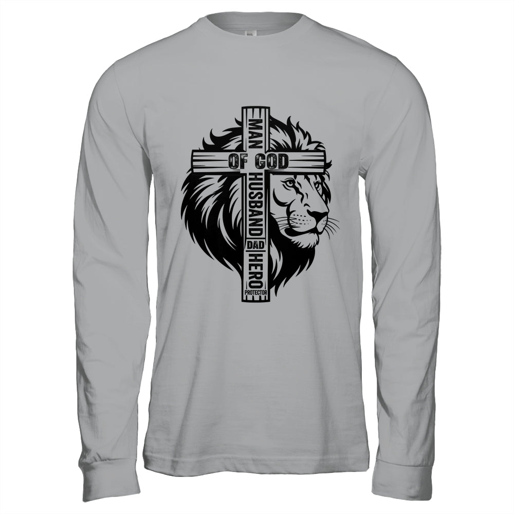 Man Of God Christian Dad For Husband Lion Men Father's Day Shirt & Hoodie | teecentury