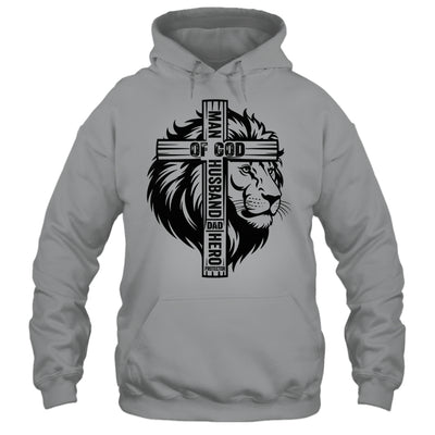 Man Of God Christian Dad For Husband Lion Men Father's Day Shirt & Hoodie | teecentury