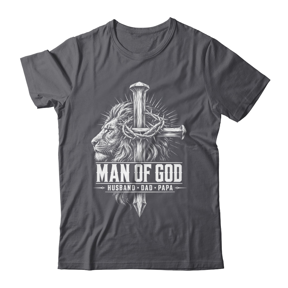 Man Of God Husband Dad Papa Lion Christian Father'S Day Men Shirt & Hoodie | teecentury
