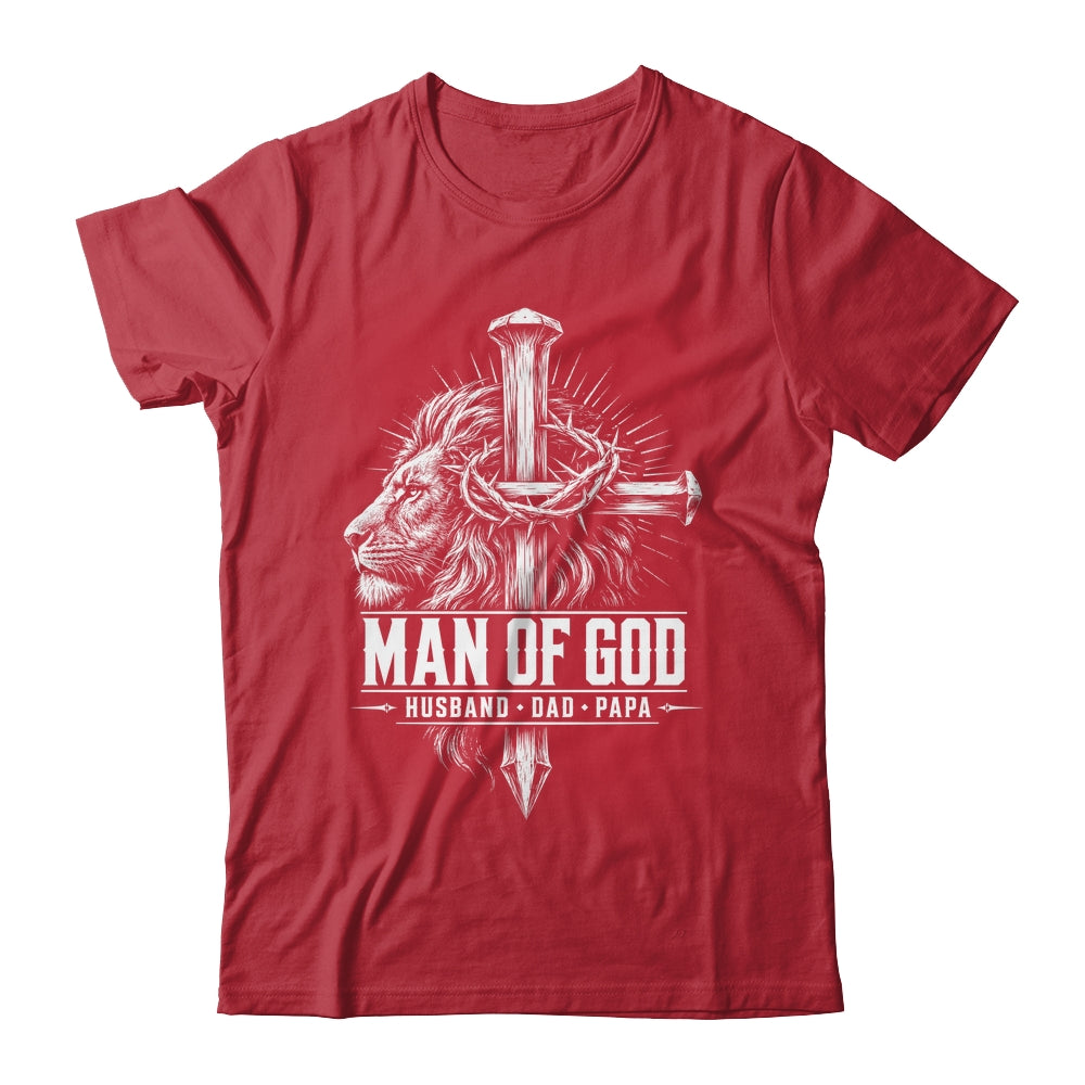 Man Of God Husband Dad Papa Lion Christian Father'S Day Men Shirt & Hoodie | teecentury