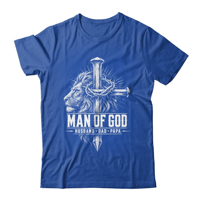 Man Of God Husband Dad Papa Lion Christian Father'S Day Men Shirt & Hoodie | teecentury