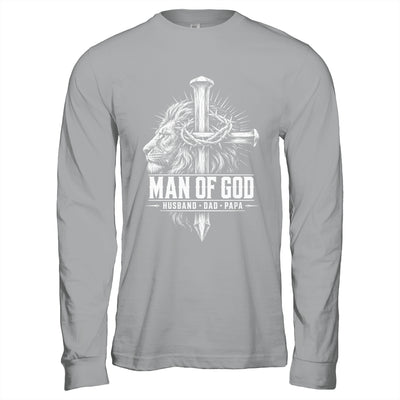 Man Of God Husband Dad Papa Lion Christian Father'S Day Men Shirt & Hoodie | teecentury