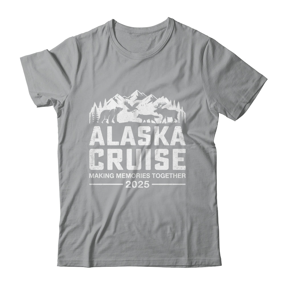 Matching Alaskan Family And Friends Group Alaska Cruise 2025 Shirt & Hoodie | teecentury