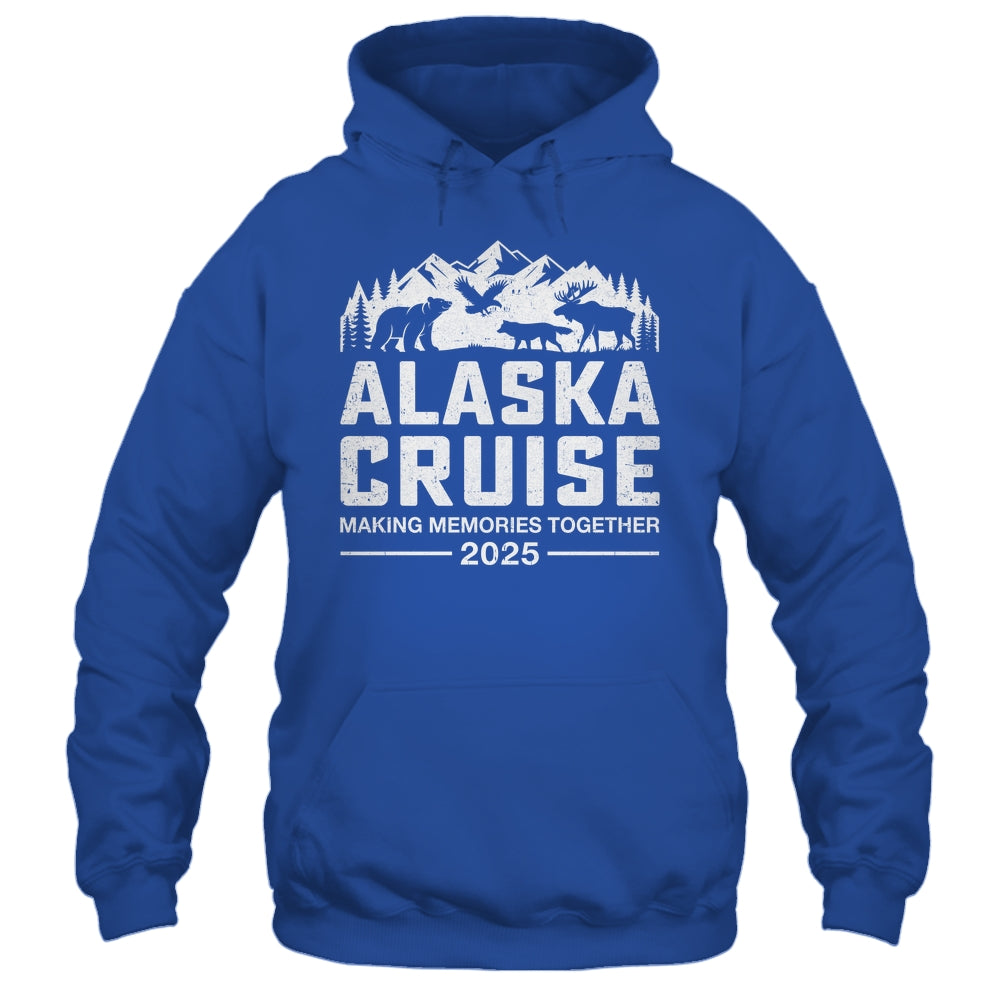 Matching Alaskan Family And Friends Group Alaska Cruise 2025 Shirt & Hoodie | teecentury