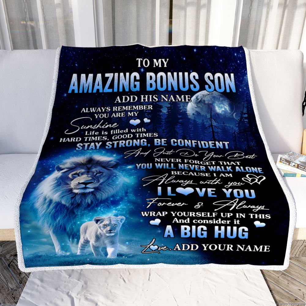 Personalized To My Amazing Bonus Son Lion Blanket From Stepdad Dad My Sunshine Stepson Birthday Gifts Graduation Christmas Customized Fleece Blanket | teecentury