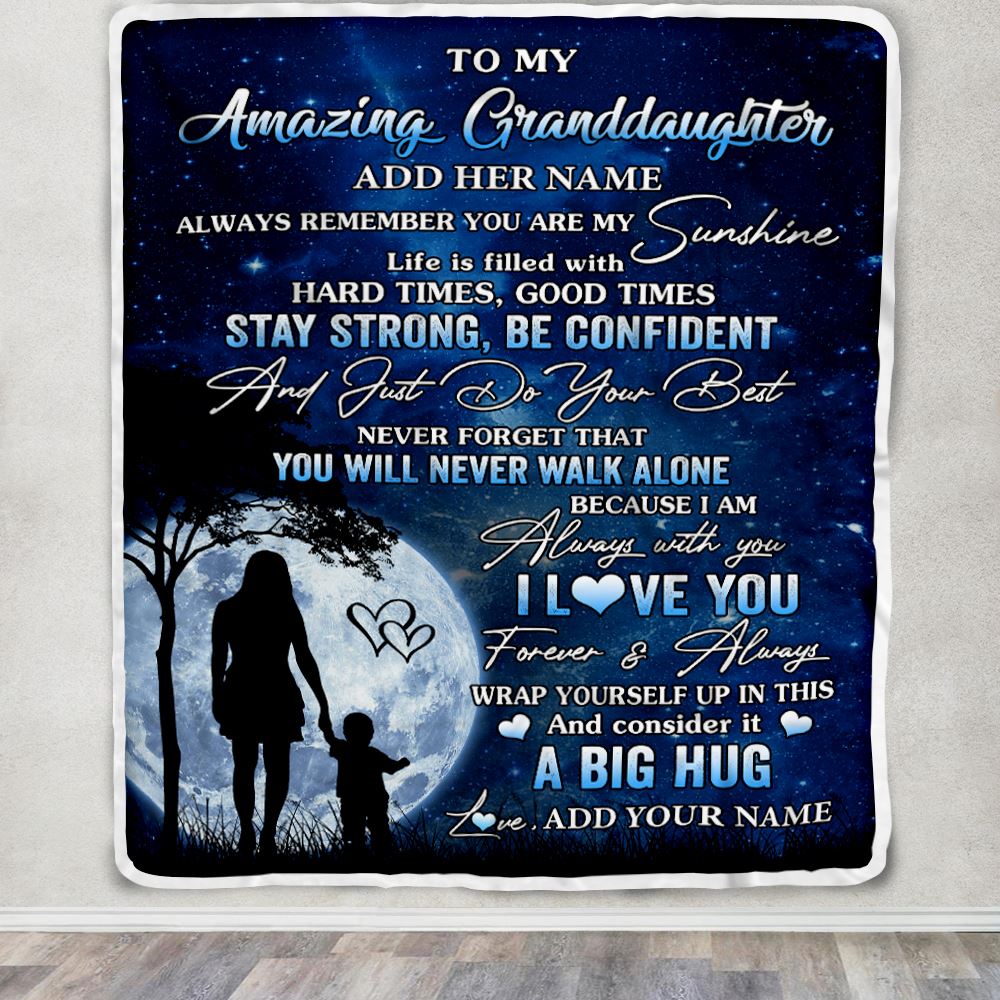 Personalized To My Amazing Granddaughter Blanket From Grandma My Sunshine Granddaughter Birthday Gifts Graduation Christmas Fleece Throw Blanket | teecentury