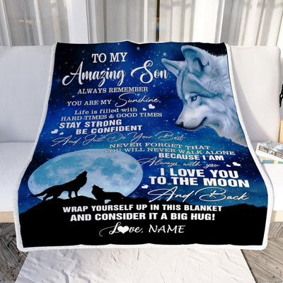 Personalized To My Amazing Son Blanket From Mom Dad Wolf It A Big Hug Son Birthday Back To School Thanksgiving Christmas Customized Fleece Throw Blanket | teecentury