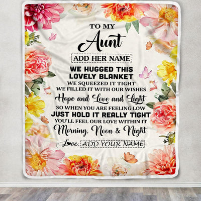 Personalized To My Aunt Blanket From Niece Floral We Hugged This Lovely Aunt Birthday Gifts Mothers Day Christmas Customized Fleece Throw Blanket | teecentury