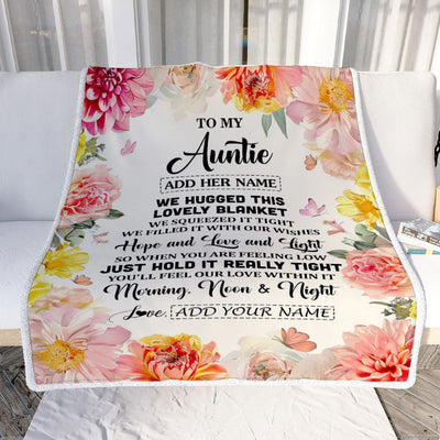 Personalized To My Auntie Blanket From Niece Floral We Hugged This Lovely Auntie Birthday Gifts Mothers Day Christmas Customized Fleece Throw Blanket | teecentury