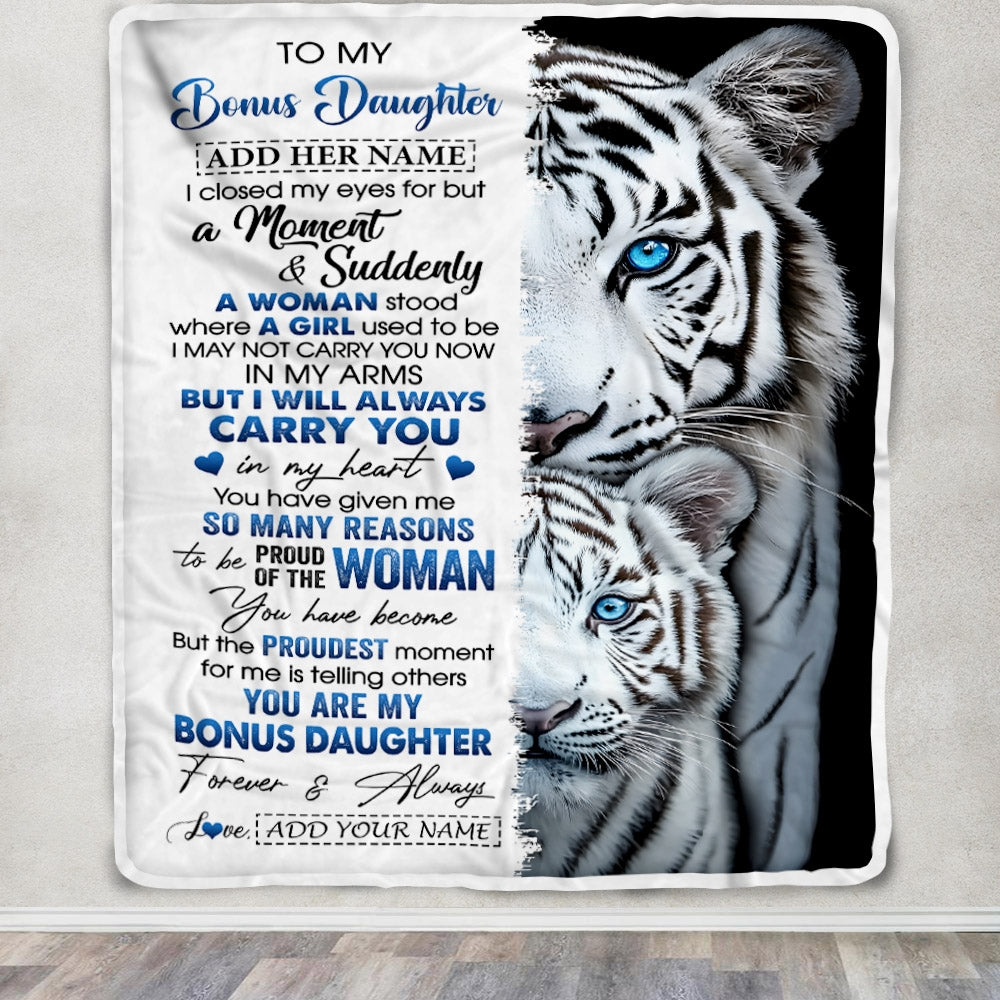 Personalized To My Bonus Daughter Blanket From Stepmother Dad I Close My Eyes White Tiger Stepdaughter Birthday Gifts Graduation Christmas Fleece Blanket | teecentury