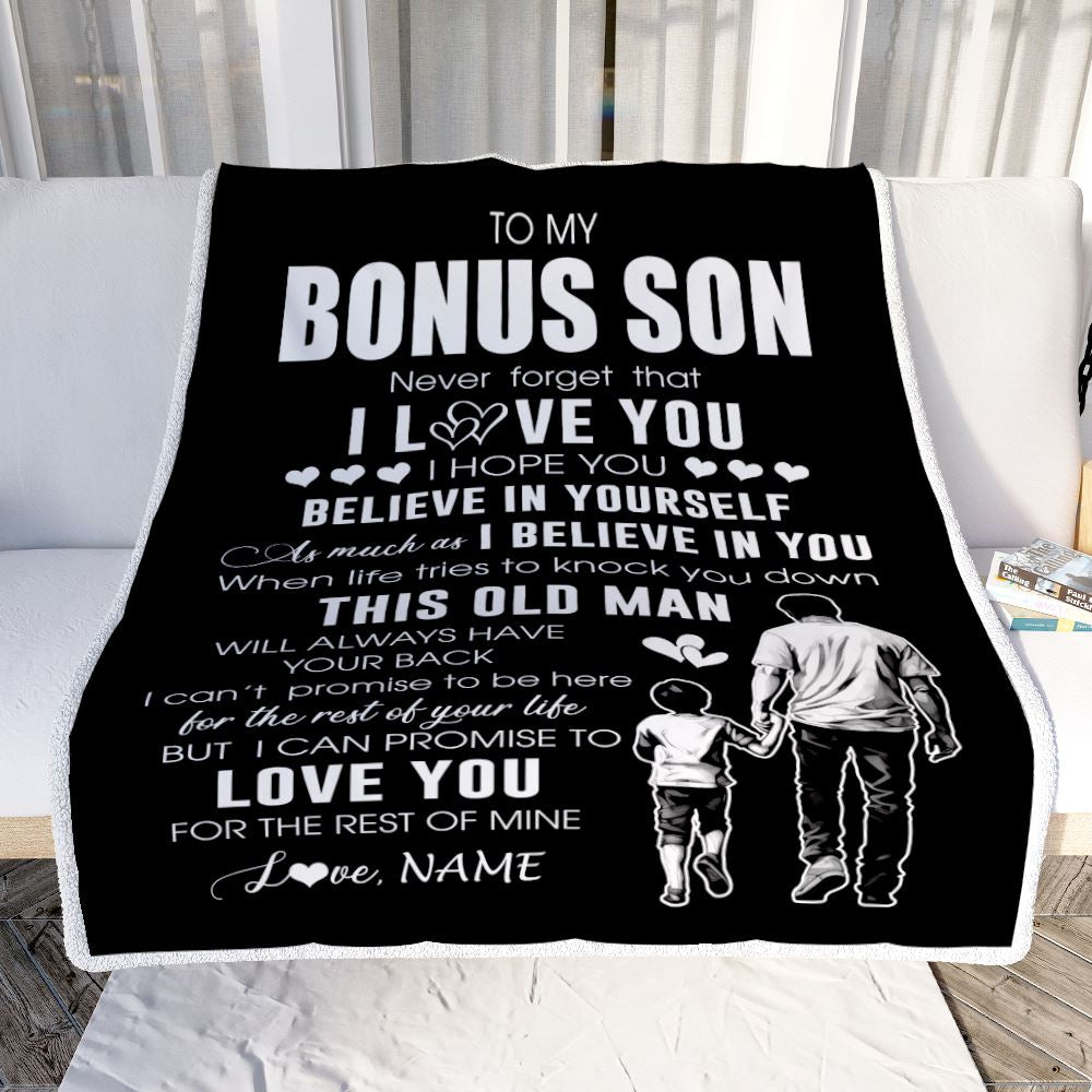 Personalized To My Bonus Son Blanket From Stepdad This Old Man Love You Stepson Birthday Gifts Graduation Christmas Customized Bed Fleece Throw Blanket | teecentury