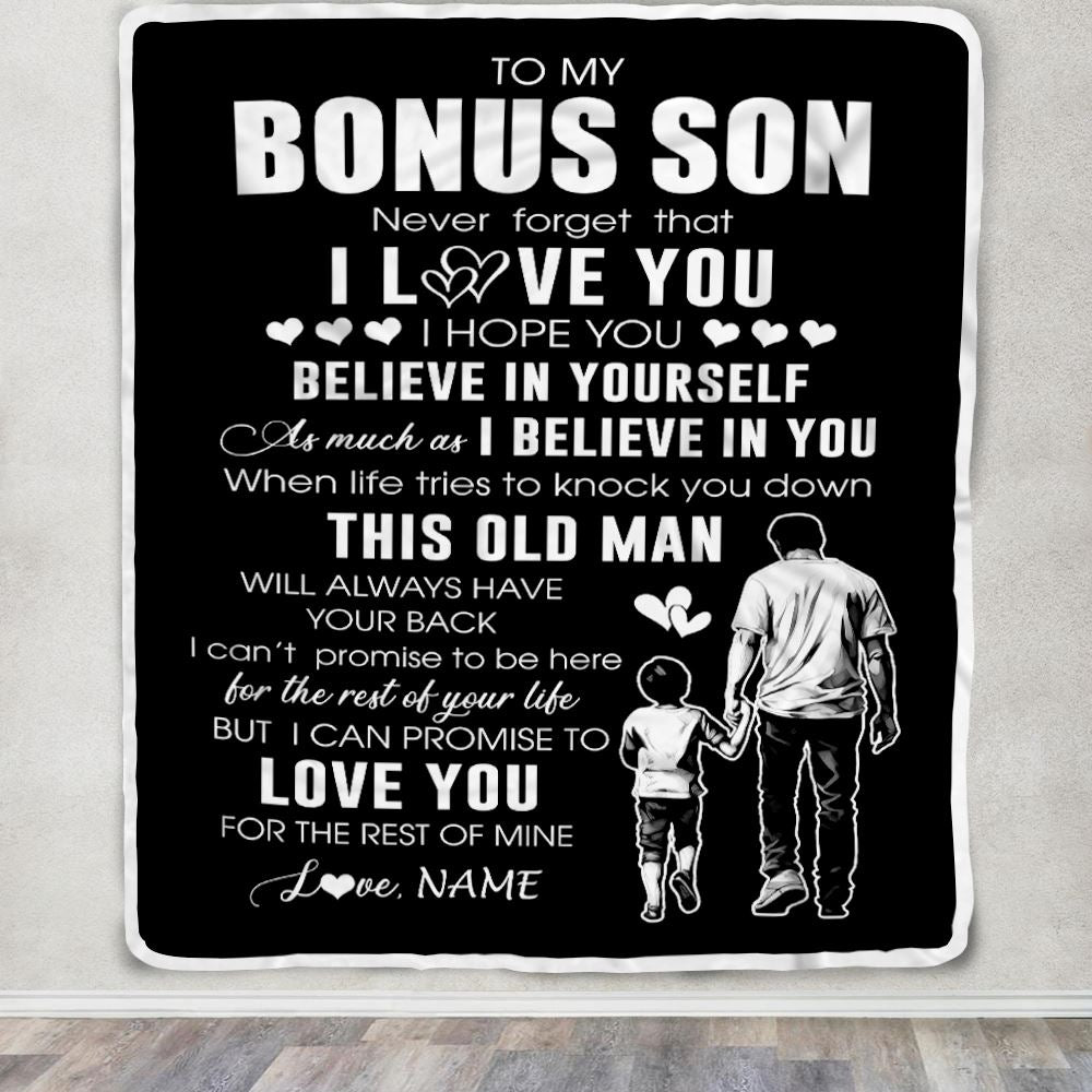 Personalized To My Bonus Son Blanket From Stepdad This Old Man Love You Stepson Birthday Gifts Graduation Christmas Customized Bed Fleece Throw Blanket | teecentury