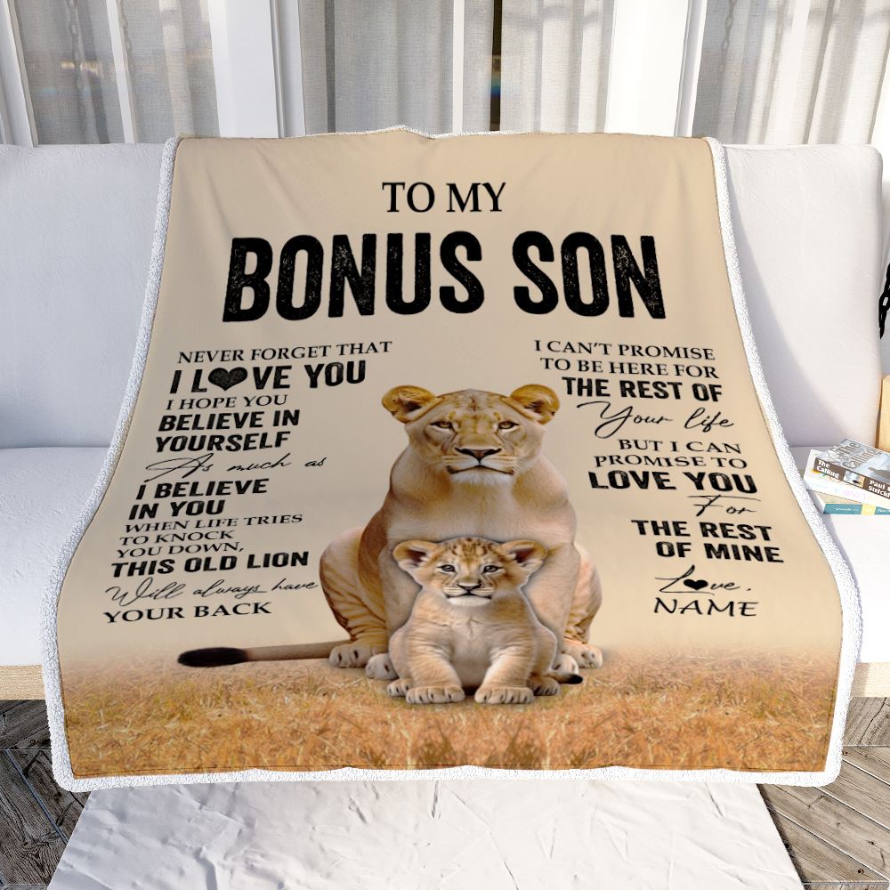 Personalized To My Bonus Son Blanket From Stepmom Lion Never Forget That I Love You Stepson Birthday Gifts Graduation Christmas Customized Fleece Throw Blanket | teecentury