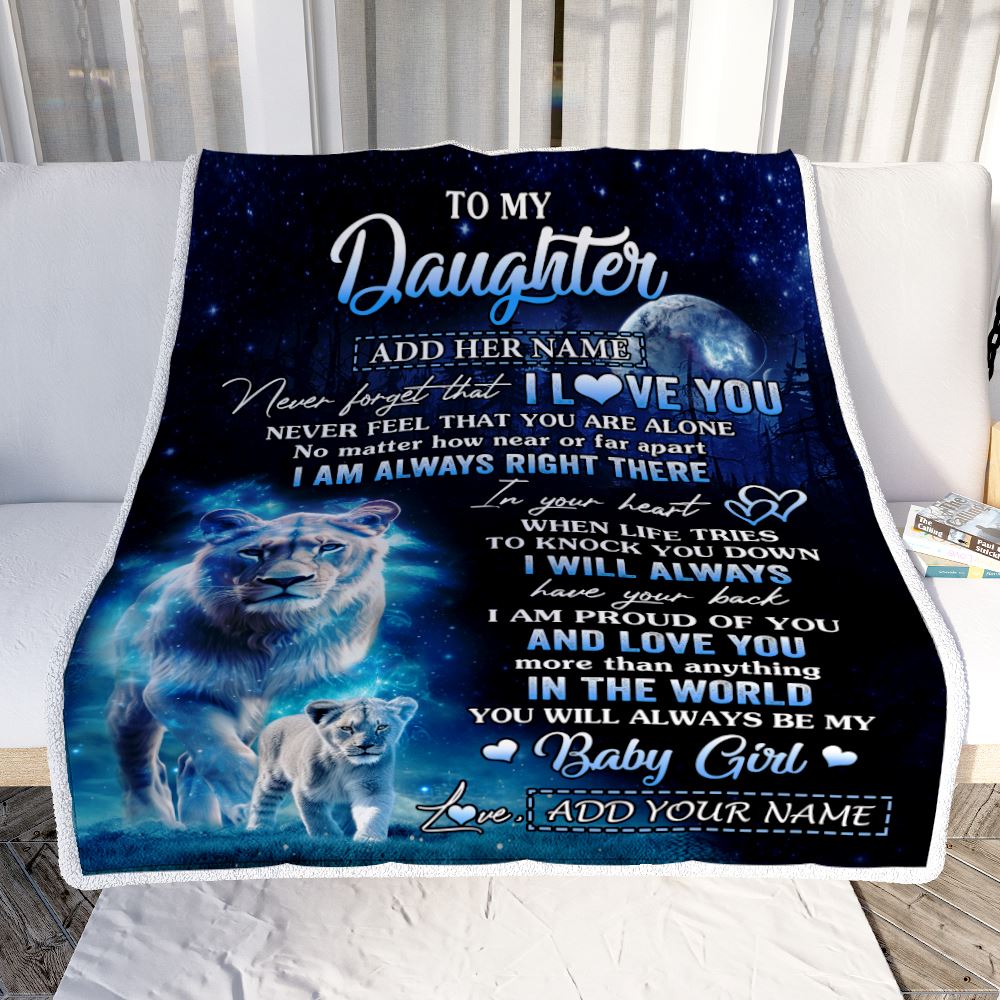 Personalized To My Daughter Gift Blanket From Mom Mother Never Feel That You Are Alone Lion Daughter Birthday Graduation Christmas Customized Fleece Blanket | teecentury