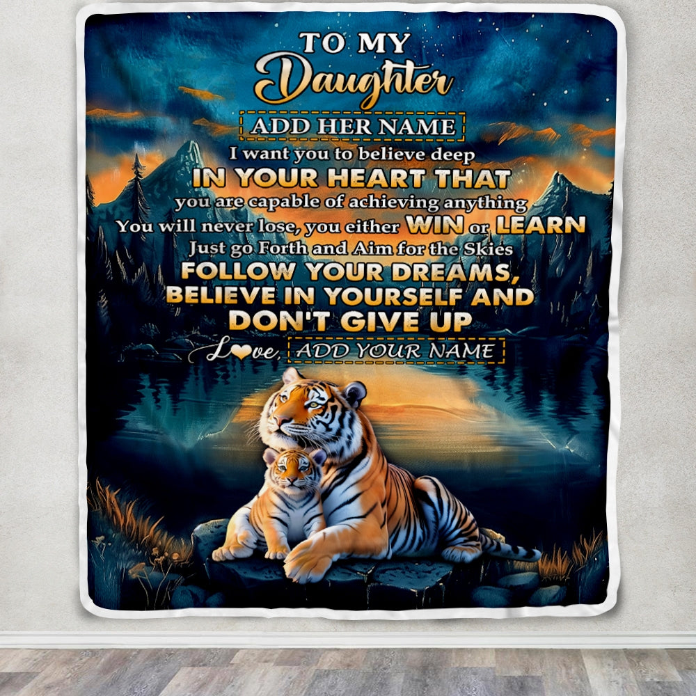 Personalized To My Daughter Gifts From Mom Dad Blanket Don't Give Up Tiger Gifts For Daughter Birthday Graduation Christmas Customized Fleece Throw Blanket | teecentury