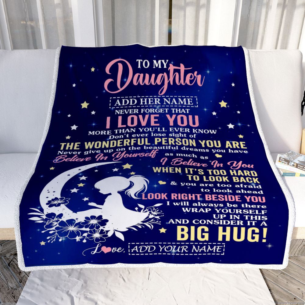 Personalized To My Daughter Gifts From Mom Dad Mother Blanket Floral Moon Birthday Gifts For Daughter Graduation Wedding Christmas Customized Fleece Blanket | teecentury