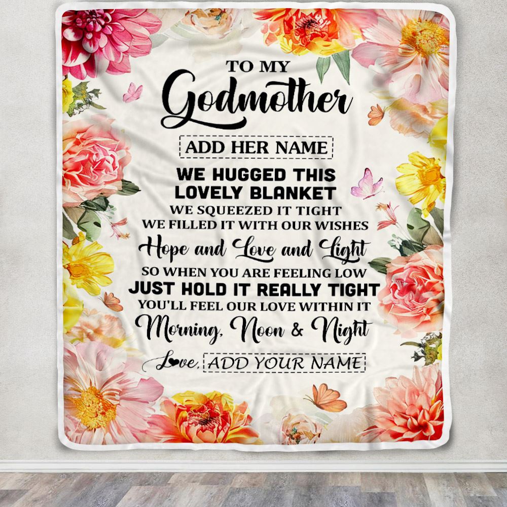 Personalized To My Godmother Blanket From Niece Floral We Hugged This Lovely Aunt Birthday Gifts Mothers Day Christmas Customized Fleece Throw Blanket | teecentury