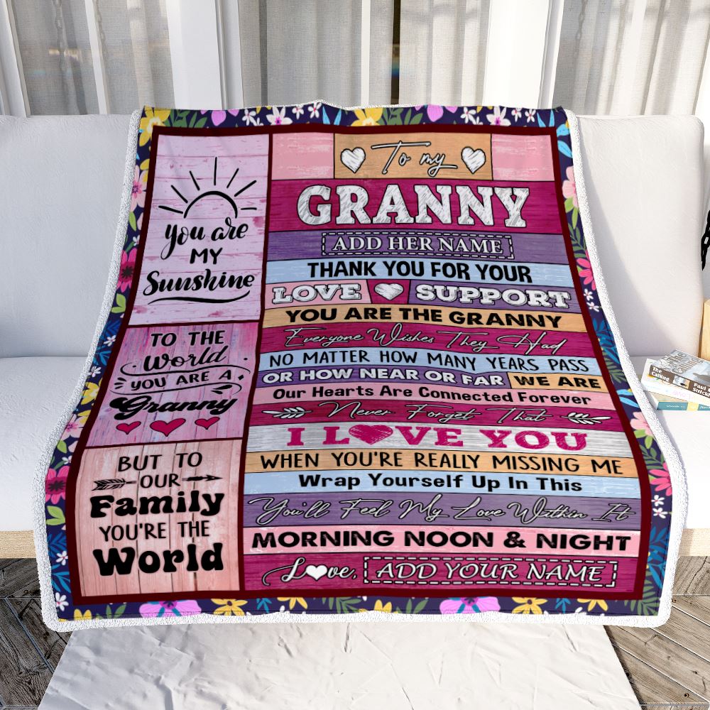 Personalized To My Granny Gifts Blanket From Grandkids Grandson Wood You Are The Granny Birthday Gifts Mothers Day Christmas Customized Fleece Blanket | teecentury