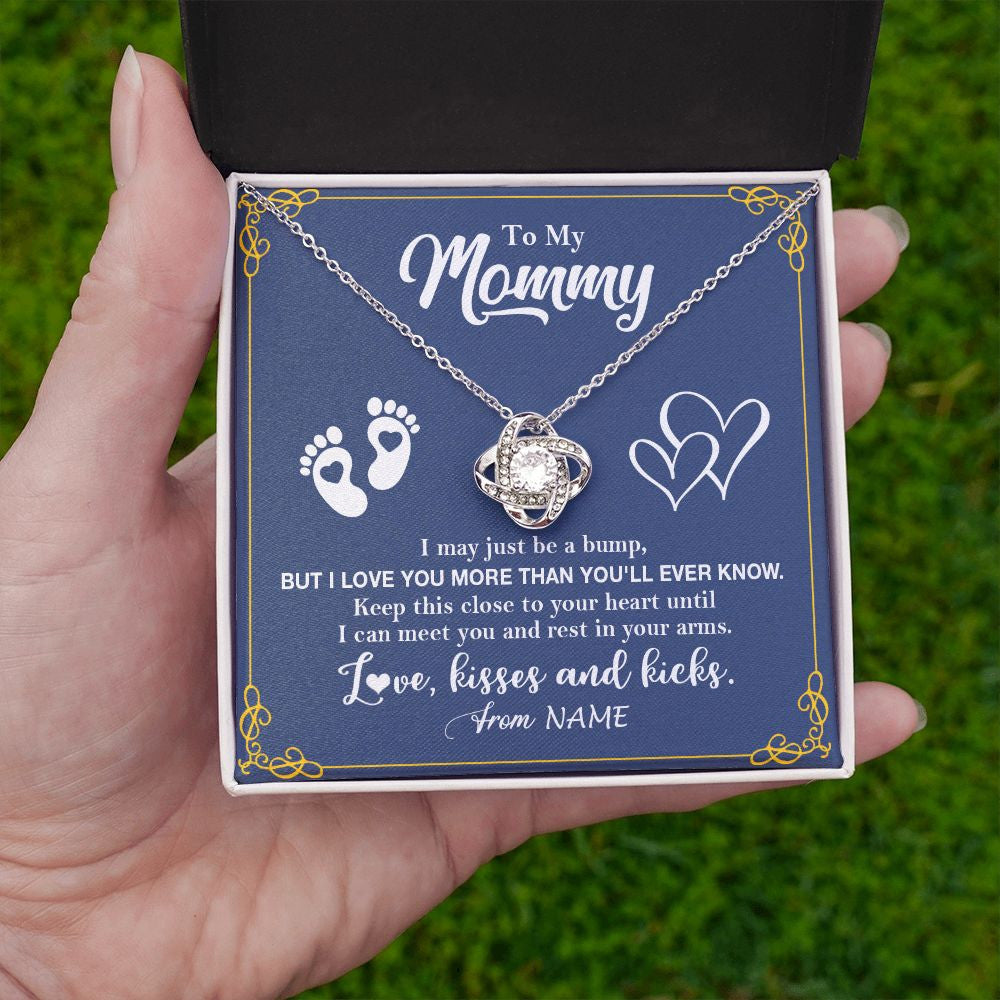 https://teecentury.com/cdn/shop/files/Personalized_To_My_Mommy_From_Your_Tummy_Necklace_Unborn_Baby_Bump_New_Mom_Mommy_To_Be_Pregnant_Wife_First_Time_Mothers_Day_Customized_Gift_Box_Message_Card_Love_Knot_Necklace_Standar_86f12c66-3041-449c-9c25-36298fc4dfeb_2000x.jpg?v=1683106868