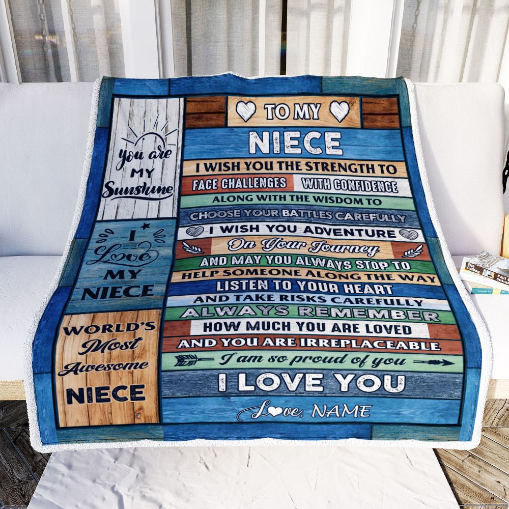 Personalized To My Niece Blanket From Aunt Uncle Wood I Am So Proud Of You I Love You Niece Birthday Graduation Christmas Customized Fleece Throw Blanket | teecentury