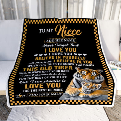 Personalized To My Niece Gifts Blanket From Aunt Uncle Auntie This Old Tiger Love You Niece Birthday Gifts Graduation Christmas Customized Fleece Blanket | teecentury