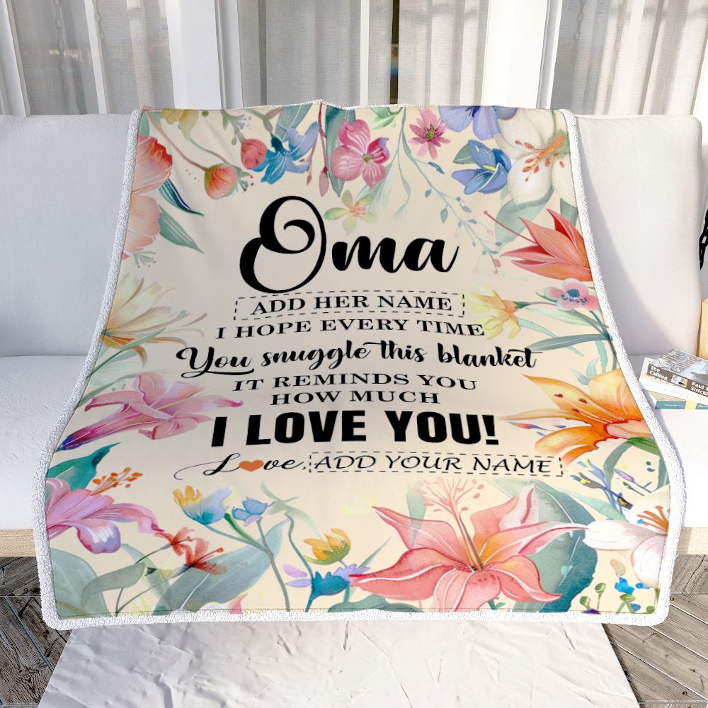 Personalized To My Oma Blanket From Granddaughter Grandson Floral I Love You Great Oma Birthday Gifts Mothers Day Christmas Customized Fleece Blanket | teecentury