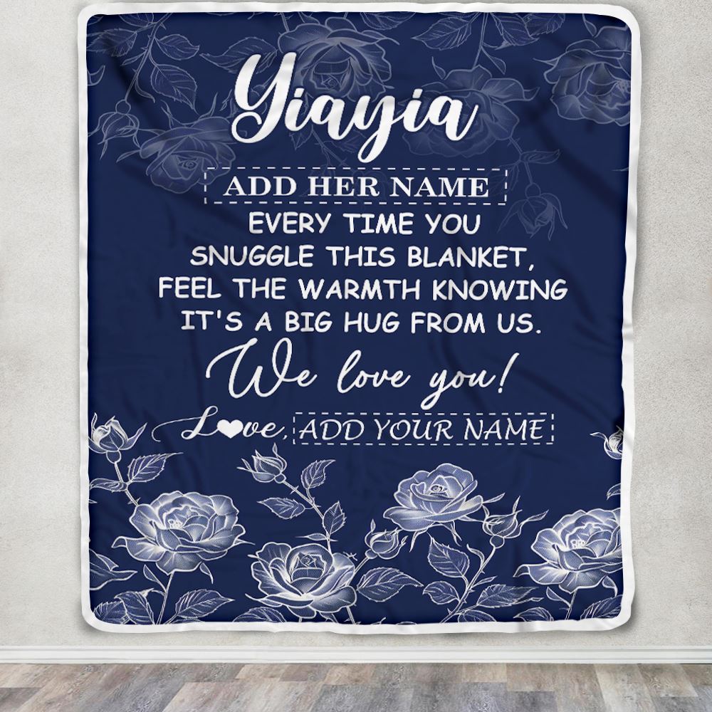 Personalized To My Yiayia Gifts Blanket From Granddaughter Grandson Blue Flower Love You Birthday Gifts For Yiayia Mothers Day Christmas Yiayia Fleece Blanket | teecentury