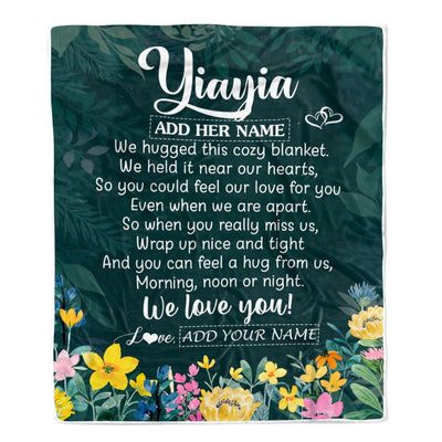 Personalized Yiayia Blanket From Grandkids Granddaughter Floral Green We Love You Yiayia Birthday Gifts Mothers Day Christmas Customized Fleece Blanket | teecentury