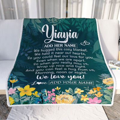 Personalized Yiayia Blanket From Grandkids Granddaughter Floral Green We Love You Yiayia Birthday Gifts Mothers Day Christmas Customized Fleece Blanket | teecentury